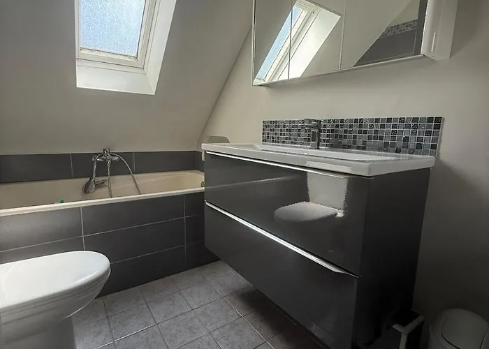 Ferienhaus Magnifique Maison A 10 Minutes Des 24h Du Mans Le Mans